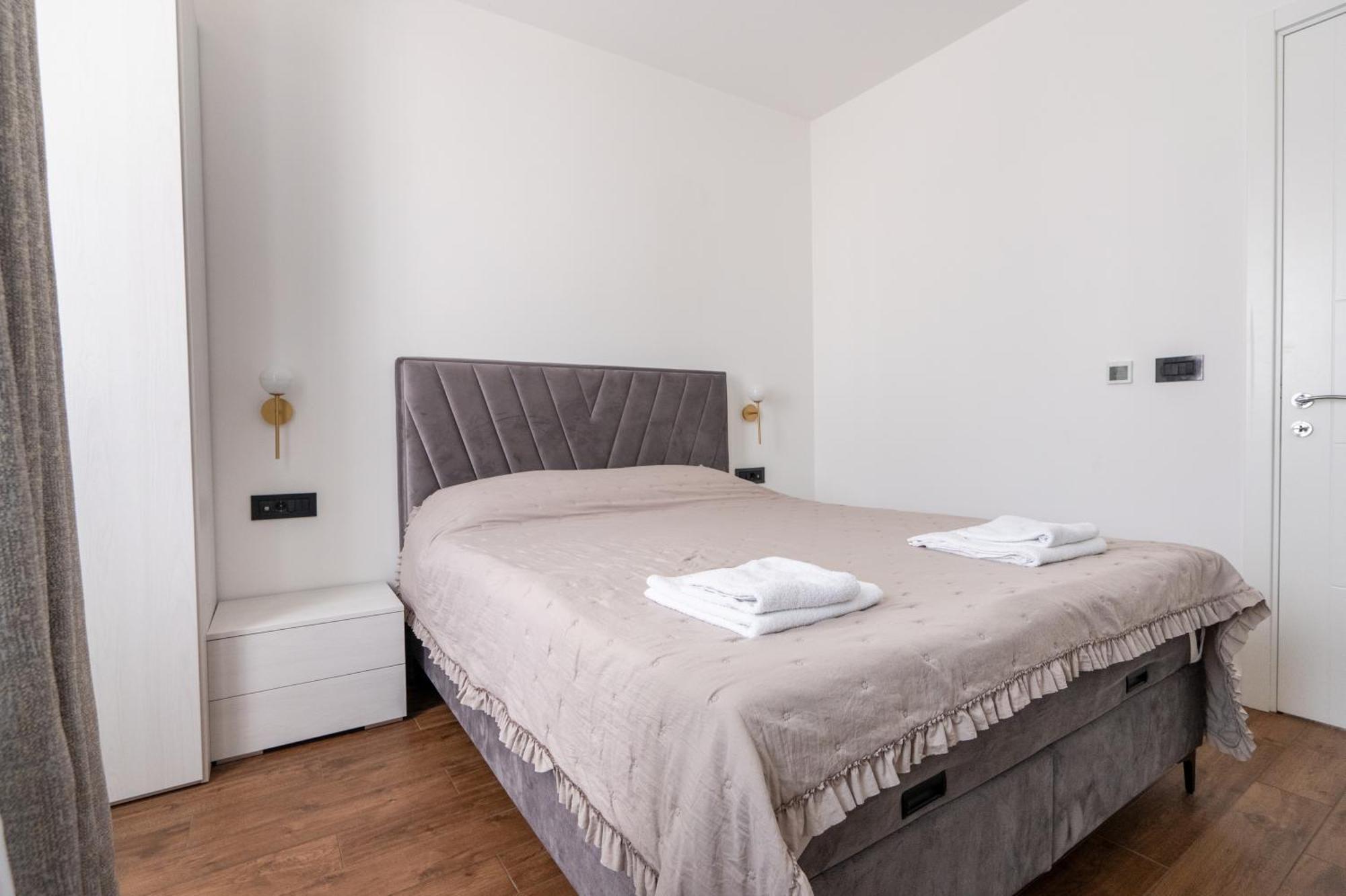 Kondina Suites Belgrado Exterior foto